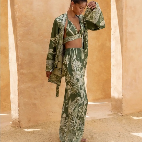 Brahmaki Pureness of Heart Floral Two-Piece Outfit